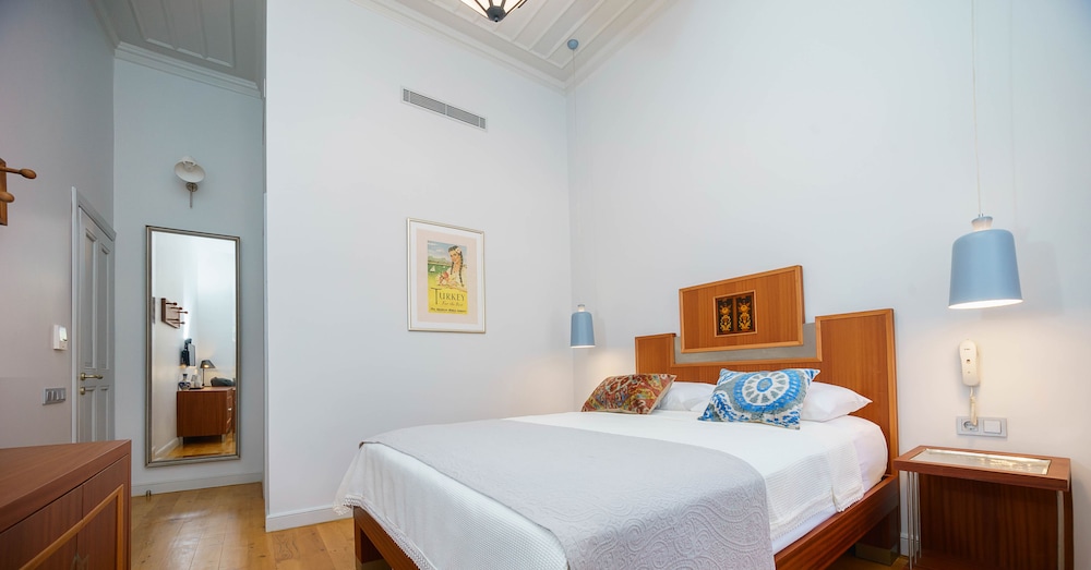 Delight Deluxe Boutique Hotel 16