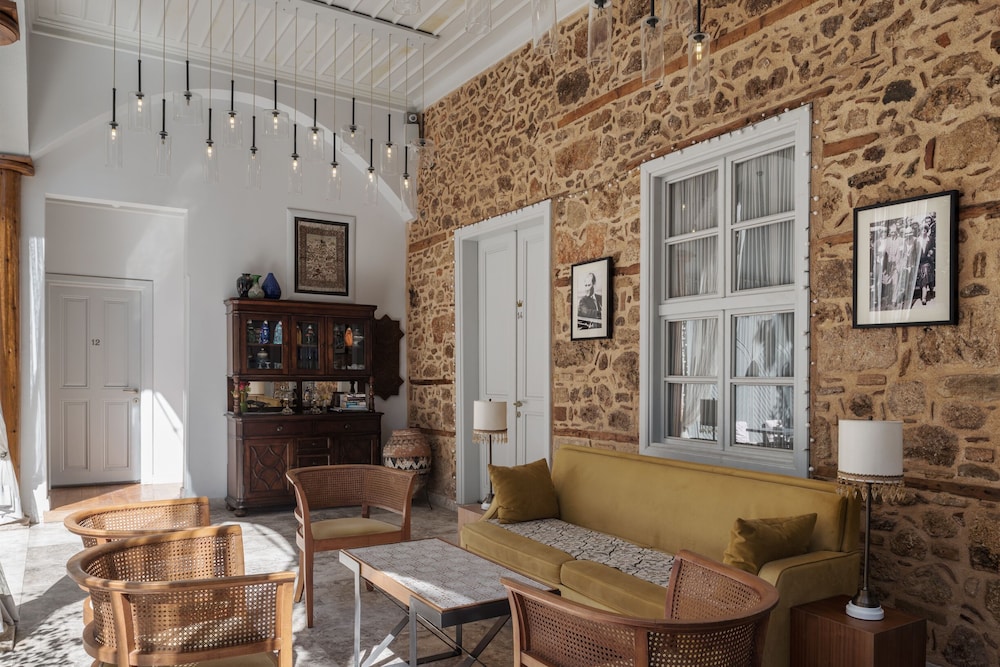 Delight Deluxe Boutique Hotel 9