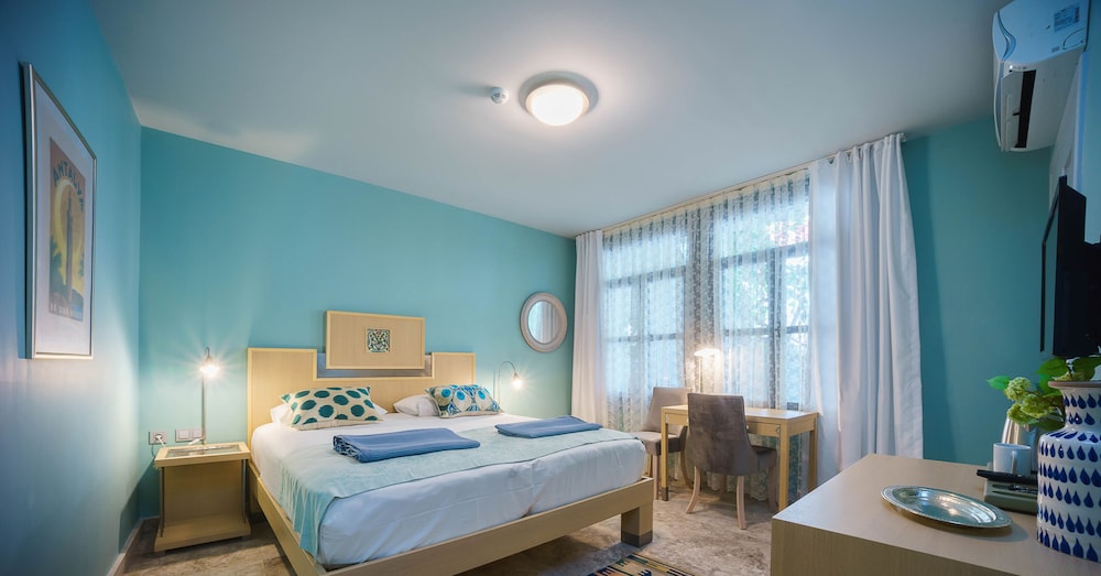 Delight Deluxe Boutique Hotel 11