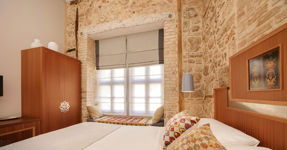 Delight Deluxe Boutique Hotel 18