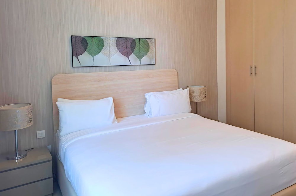Barceló Residences Dubai Marina 18