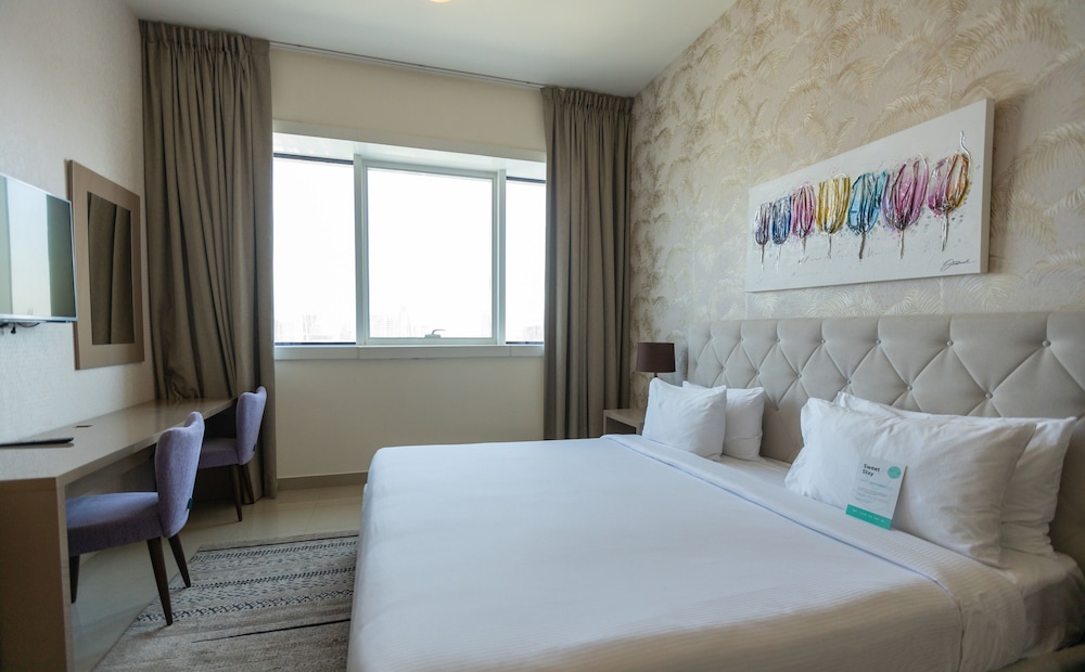 Barceló Residences Dubai Marina 11