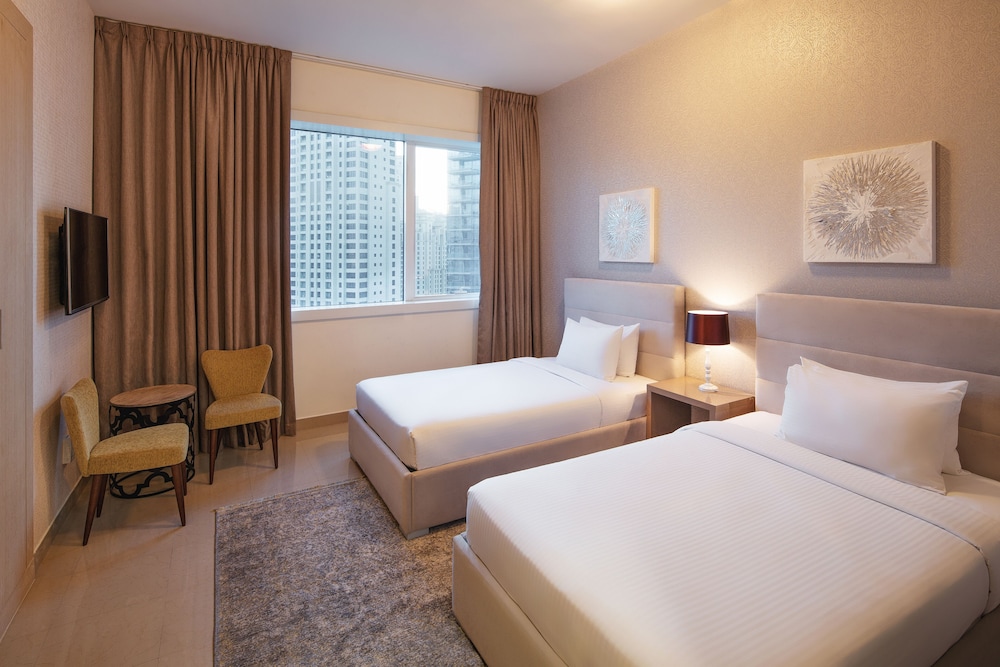 Barceló Residences Dubai Marina 12