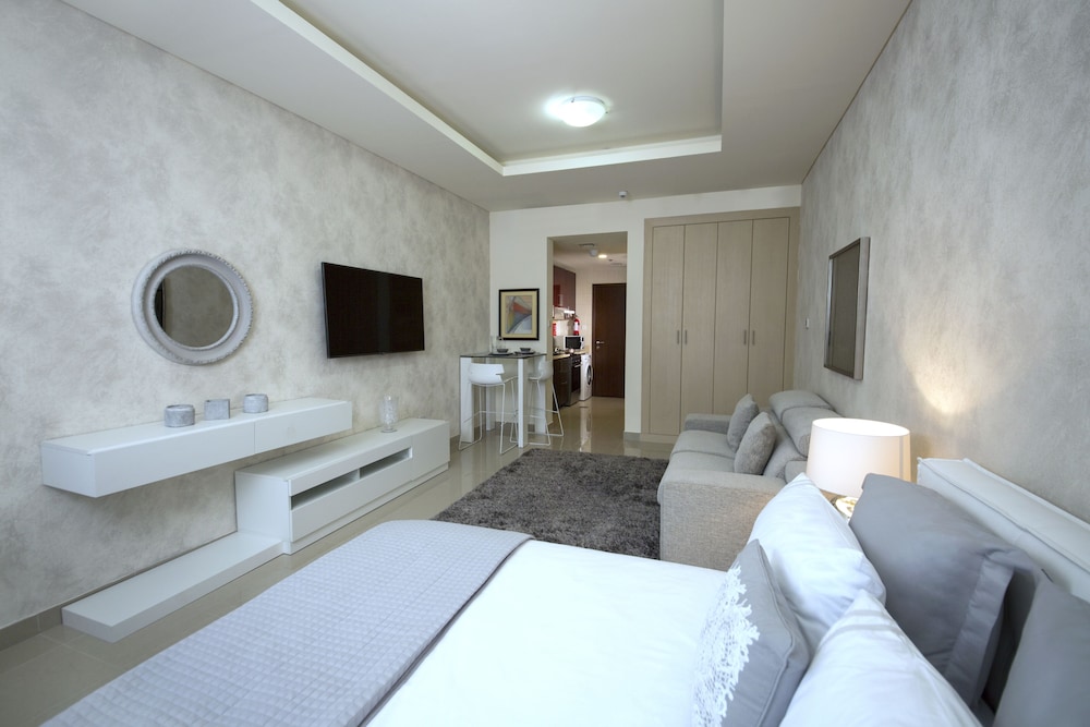 Barceló Residences Dubai Marina 3
