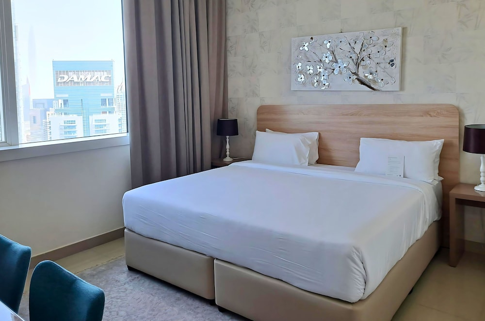 Barceló Residences Dubai Marina 17