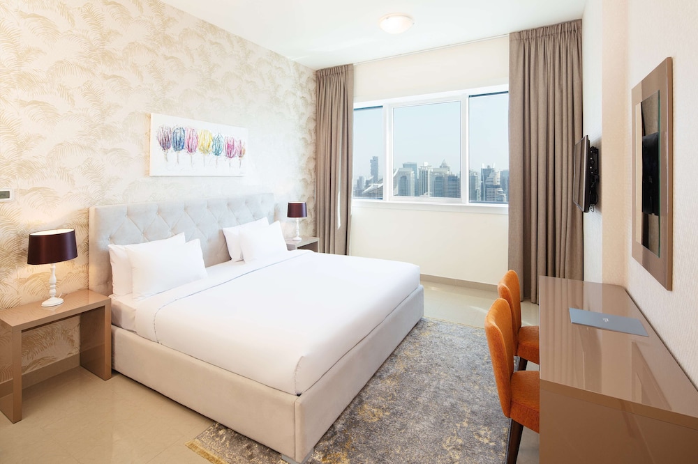 Barceló Residences Dubai Marina 7