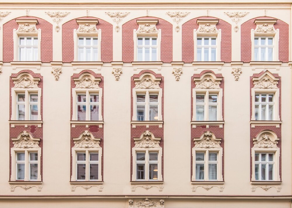 Rehorova Apartments 16