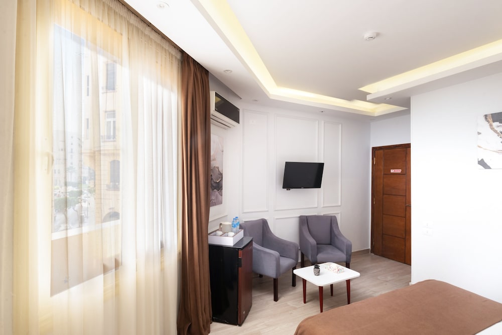 Capital Hotel 6