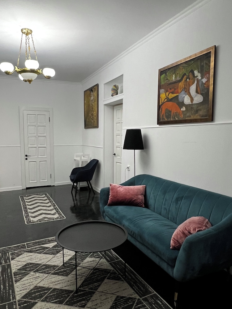 Silver Hotel 5