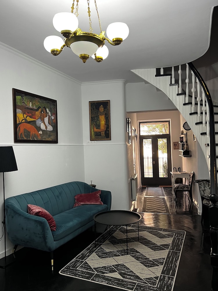 Silver Hotel 4