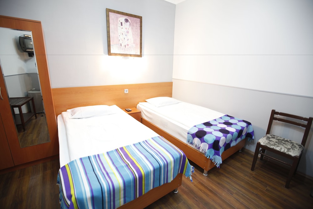 Silver Hotel 14