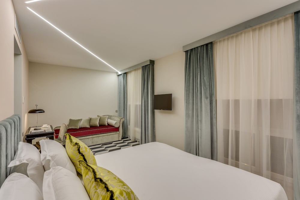 Otivm Hotel 15
