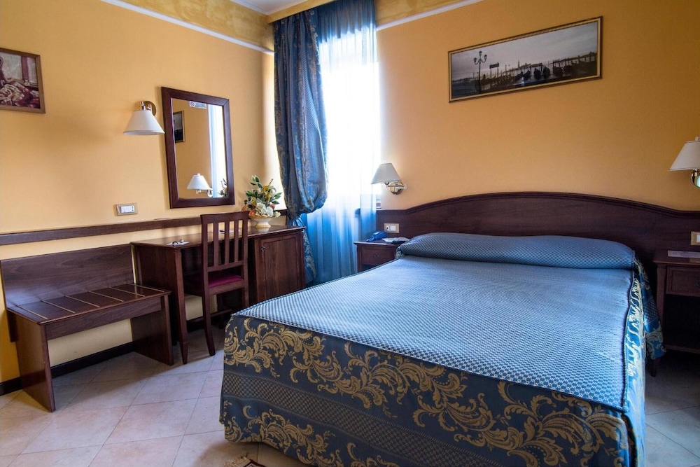 Bed And Breakfast Degli Amici 10