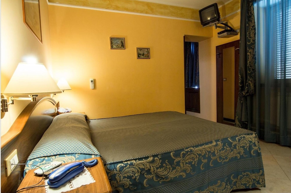 Bed And Breakfast Degli Amici 12