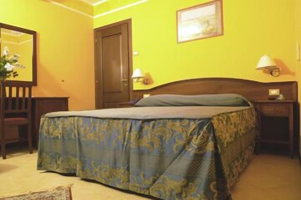 Bed And Breakfast Degli Amici 5