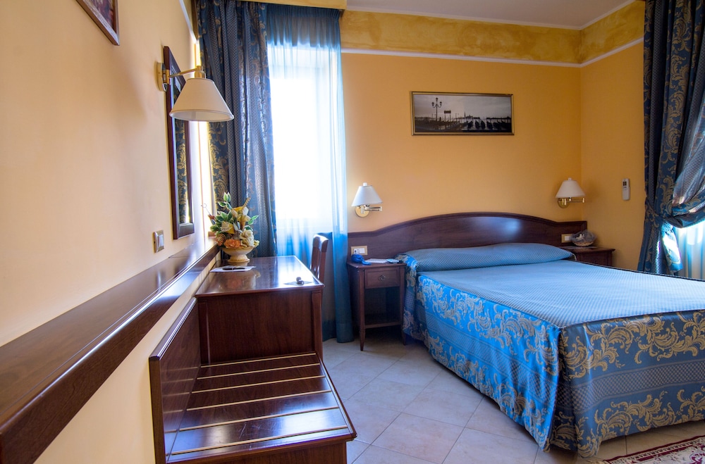 Bed And Breakfast Degli Amici 4