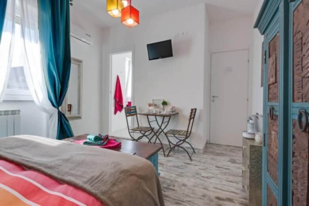 Bed and Breakfast Letto & Latte 6