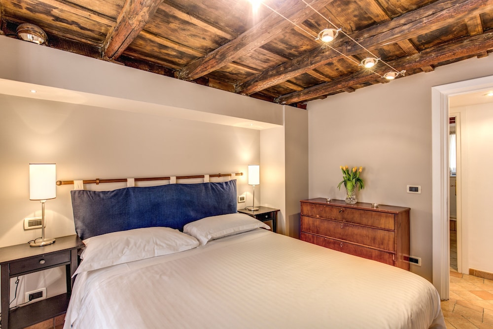 Your Suite Rome 11