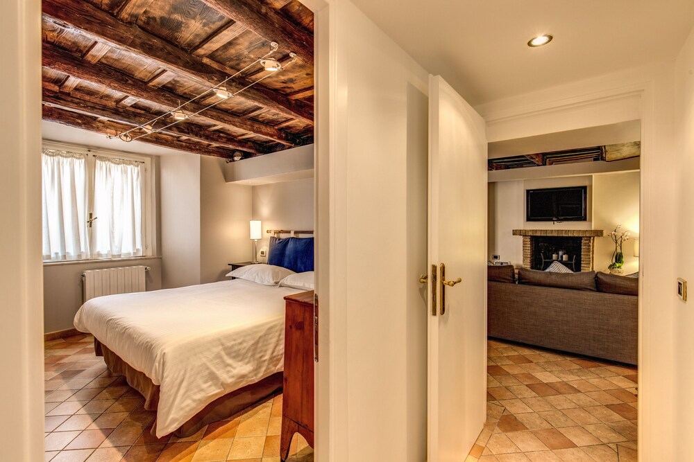 Your Suite Rome 7
