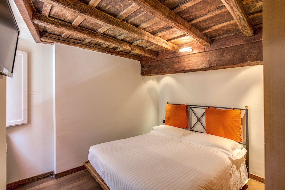 Your Suite Rome 13