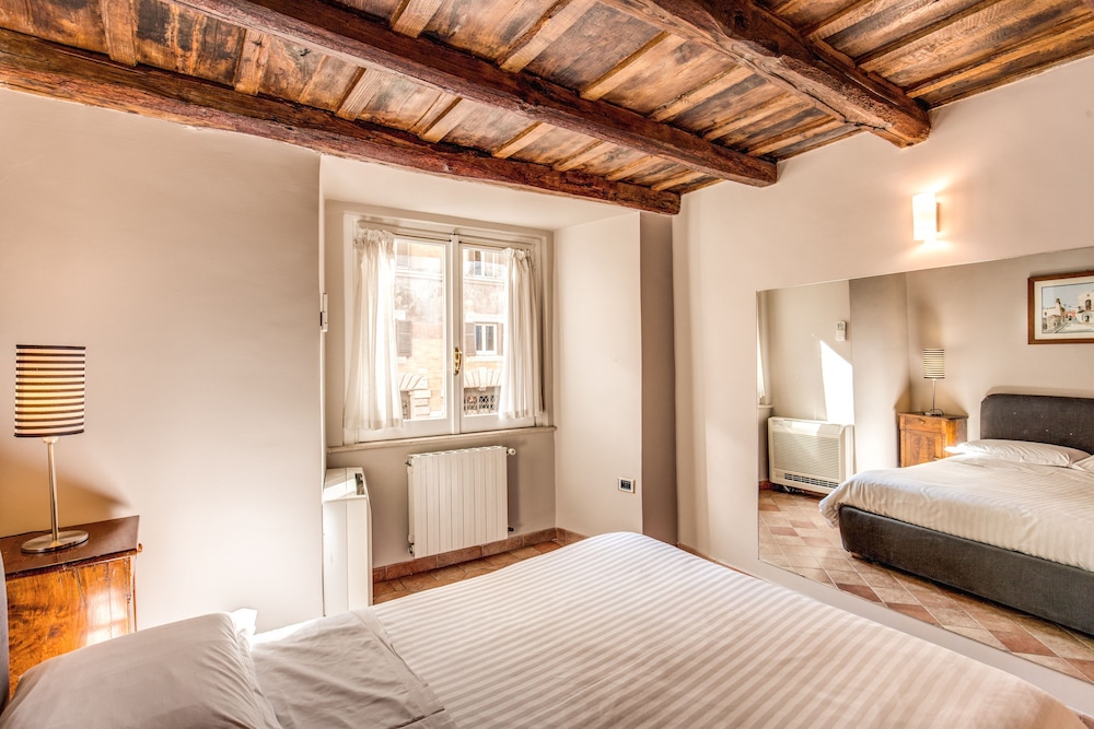 Your Suite Rome 5