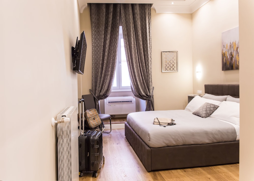 Nazionale Palace Suites 9