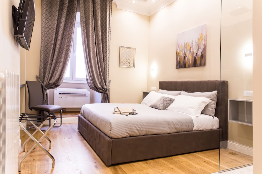 Nazionale Palace Suites 1