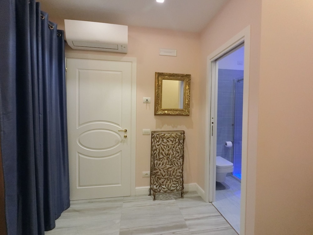 Impero Vaticano Suites Guest House 24