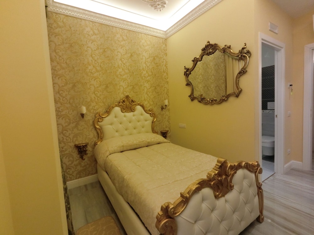 Impero Vaticano Suites Guest House 7
