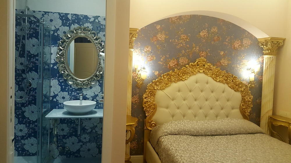 Impero Vaticano Suites Guest House 10