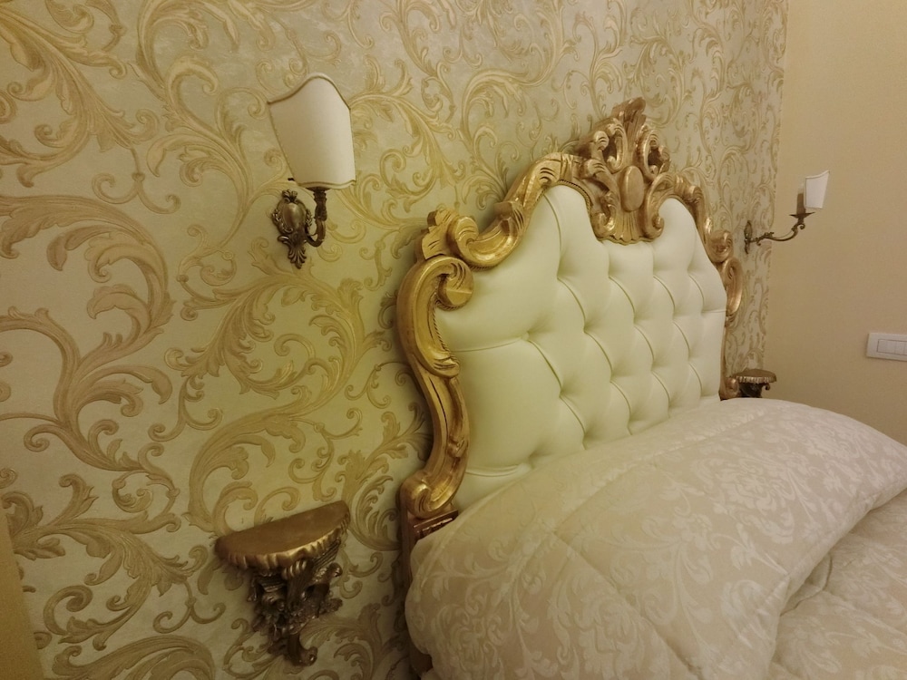 Impero Vaticano Suites Guest House 8