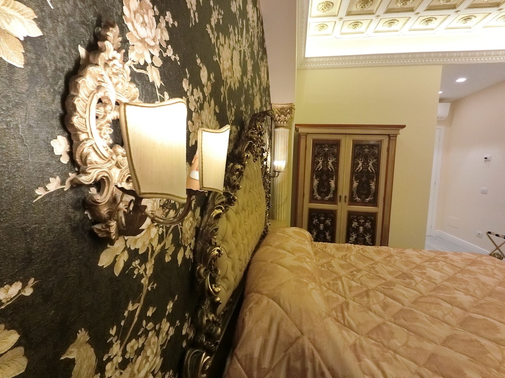Impero Vaticano Suites Guest House 18