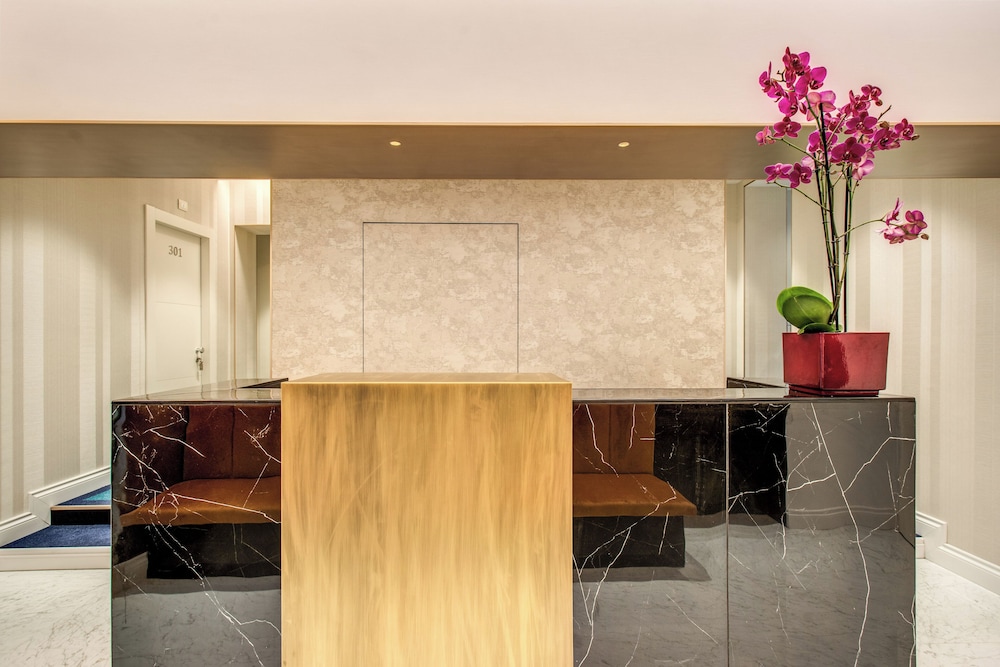 Babuino Palace Suites 4