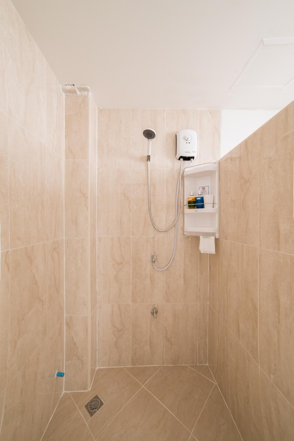 S44Room 20