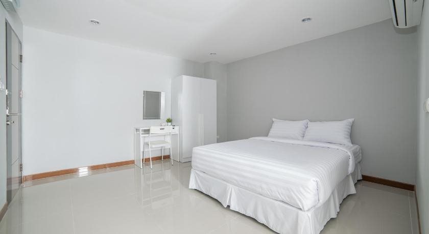 S44Room 22