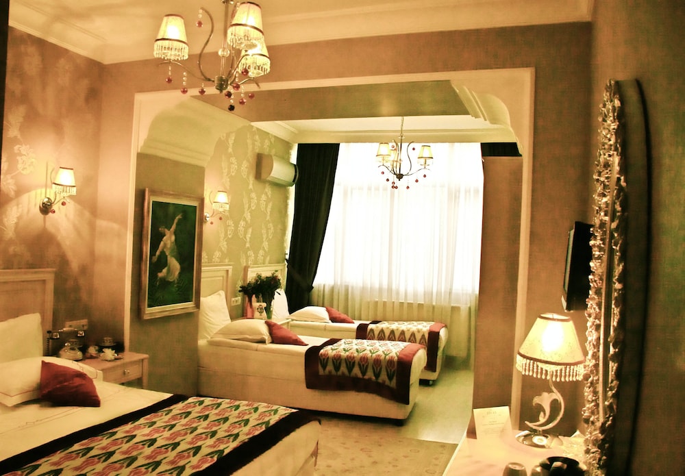 Divas Silver Hotel 3