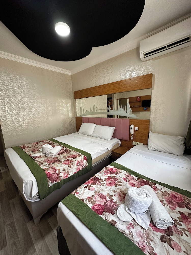 Divas Silver Hotel 24