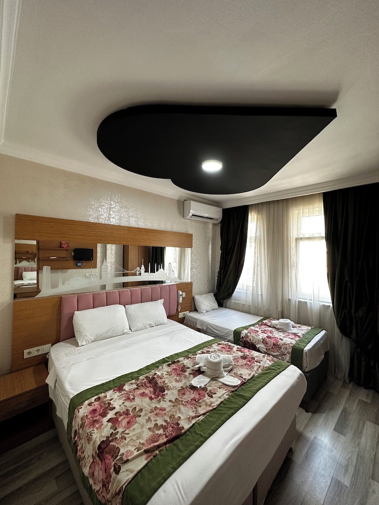 Divas Silver Hotel 23