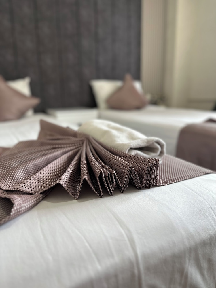 Divas Silver Hotel 17