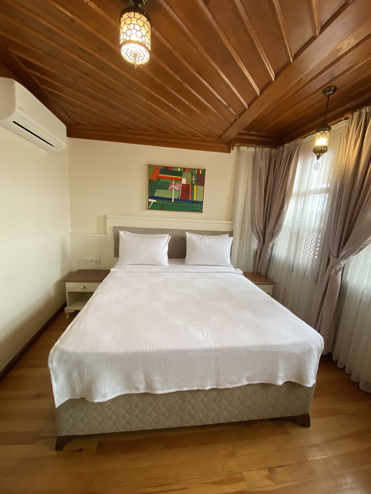 Kervan Boutique Hotel 13