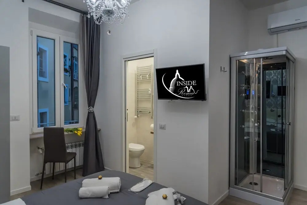 Inside Roma Rooms 22
