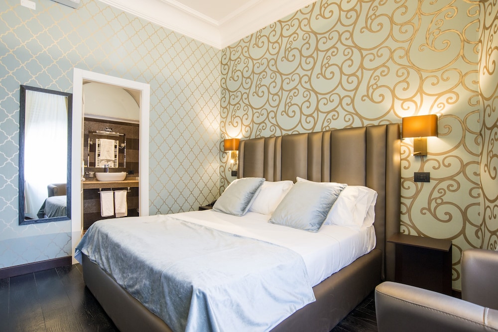Via Veneto Suites 8