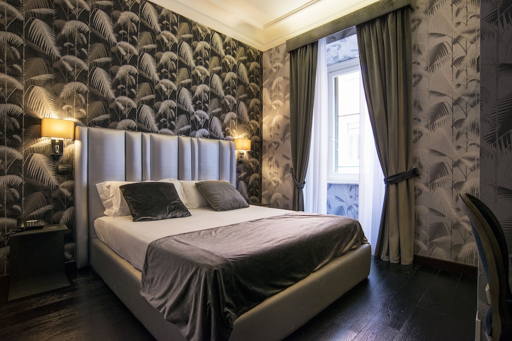 Via Veneto Suites 12