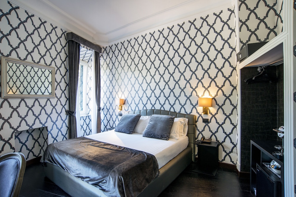 Via Veneto Suites 5