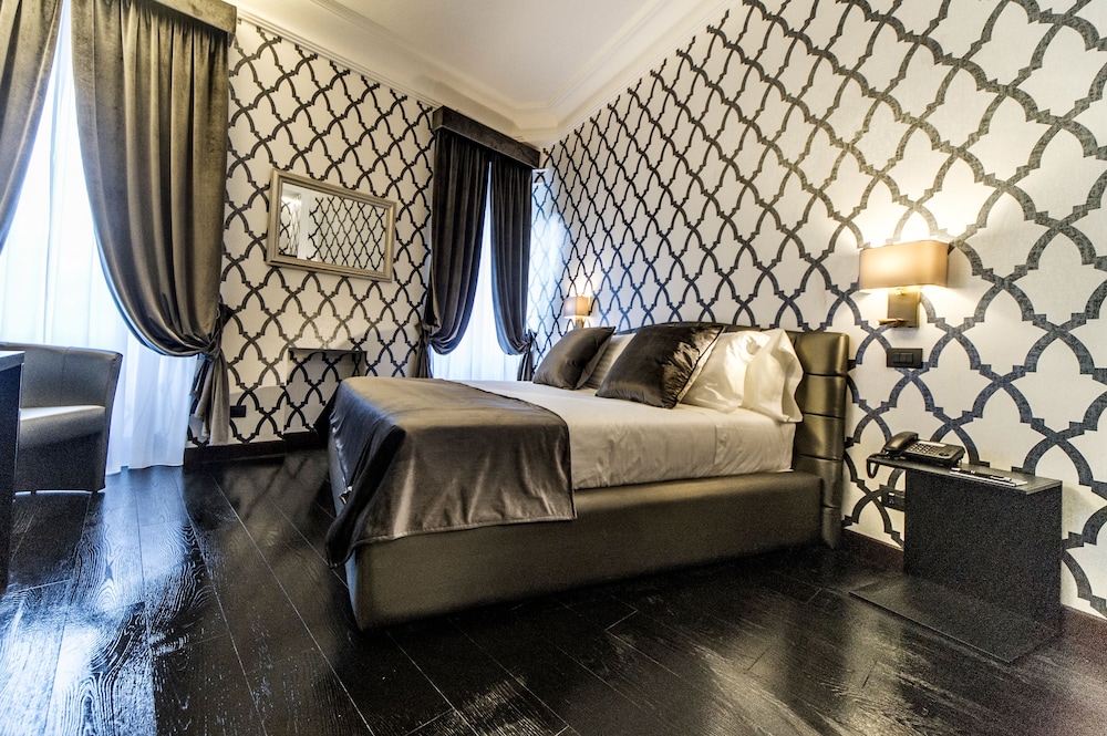 Via Veneto Suites 4