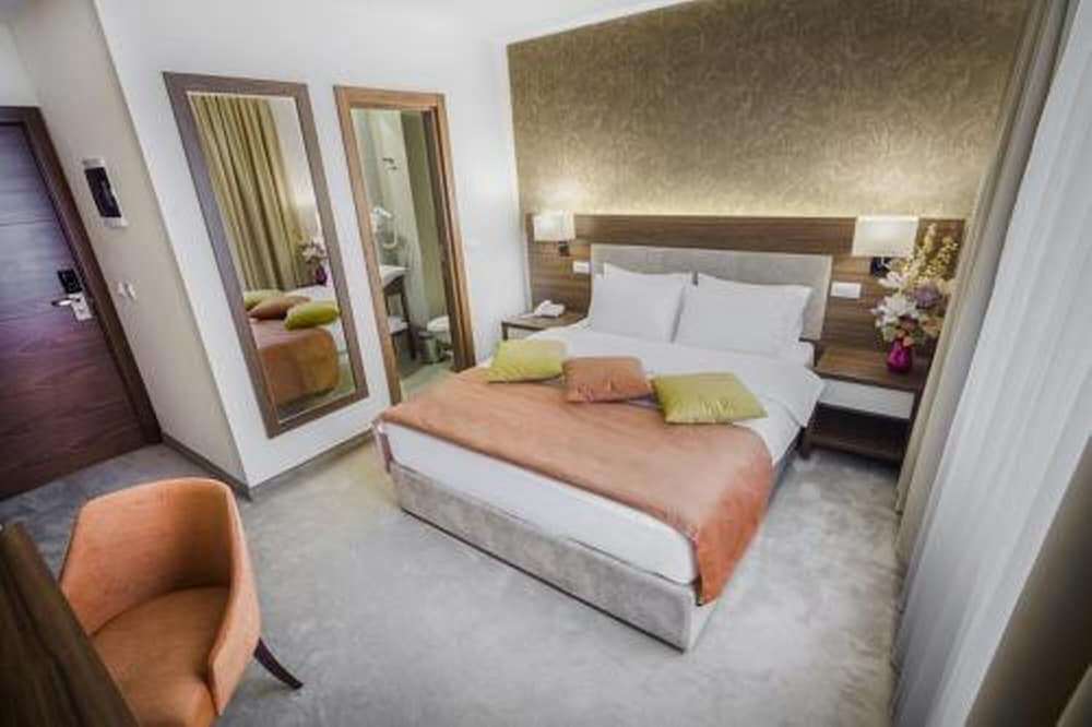 Hotel Marshal Garni 4
