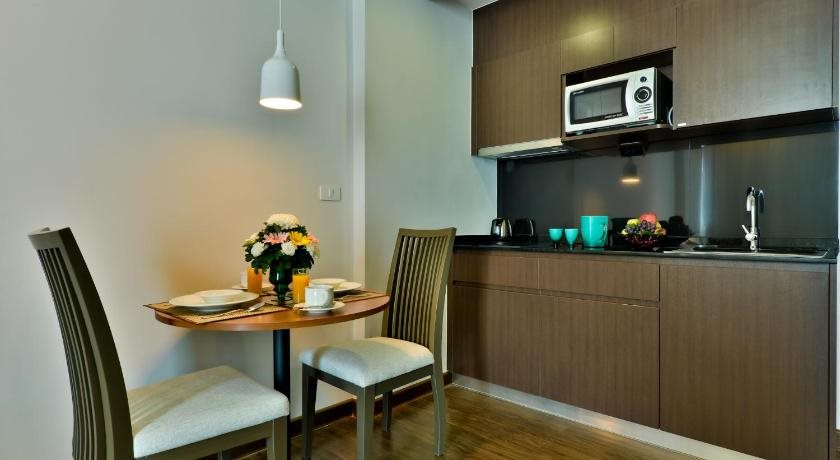 Civic Hotel 12