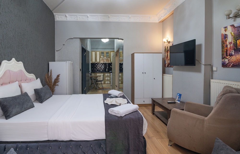 Nest Suite Sisli 11