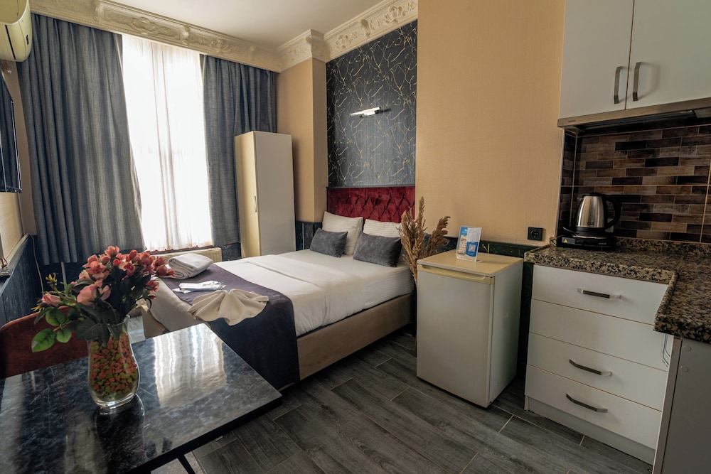 Nest Suite Sisli 17