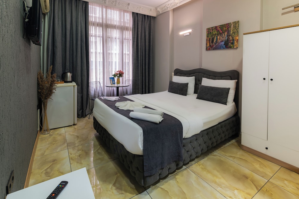 Nest Suite Sisli 14